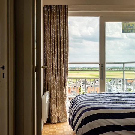 Sea You Soon - Appartement Met Toplocatie Op De Zeedijk Met 2 Slaapkamers Middelkerke Exterior photo